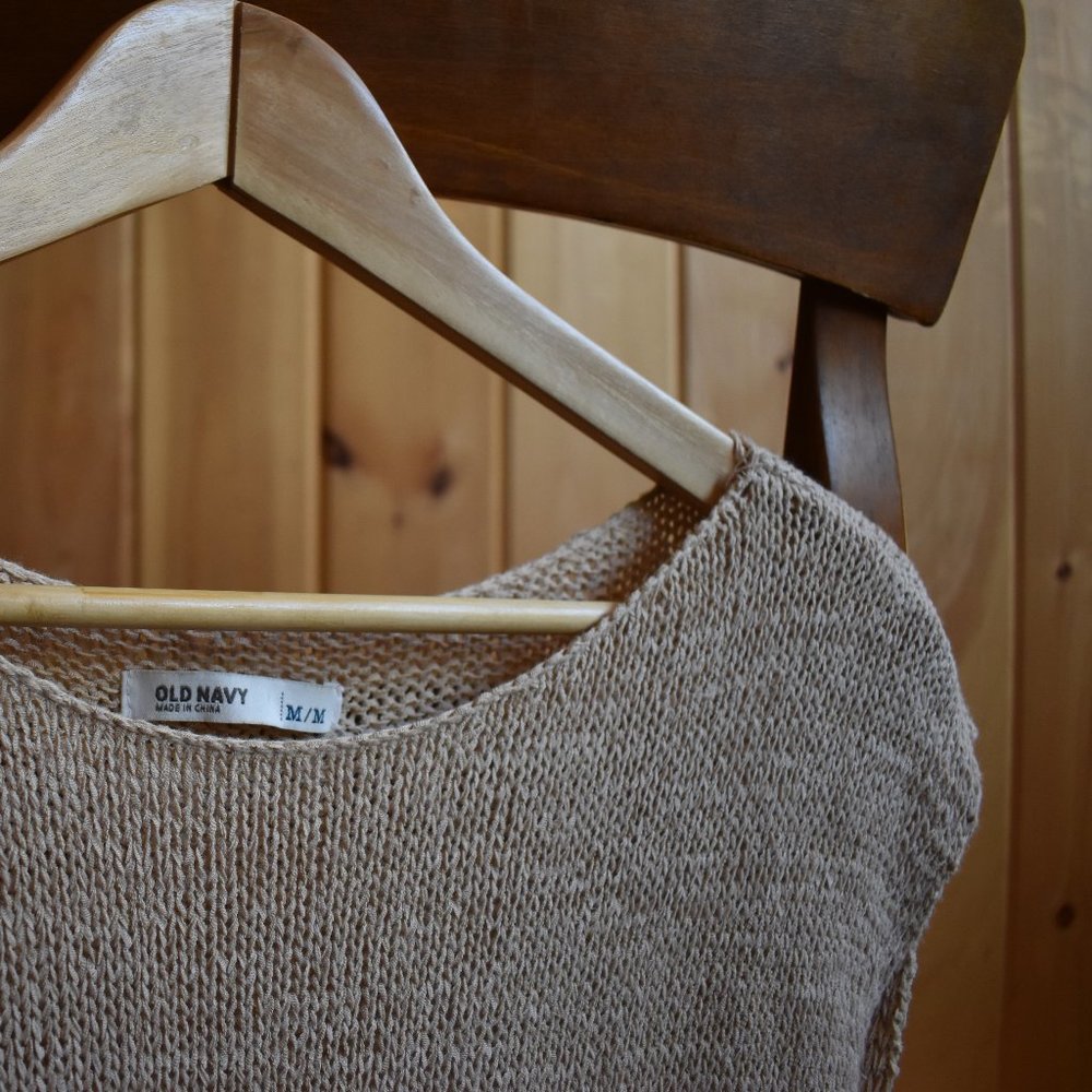 Old Navy sleeveless knit top